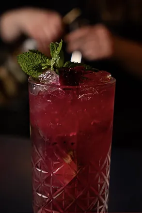 Zone Signature – koktejl ZONE Bar Praha